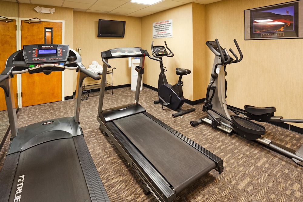 Holiday Inn by IHG - photo 24