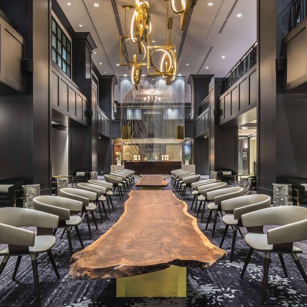 Hilton Portland Downtown - photo 2