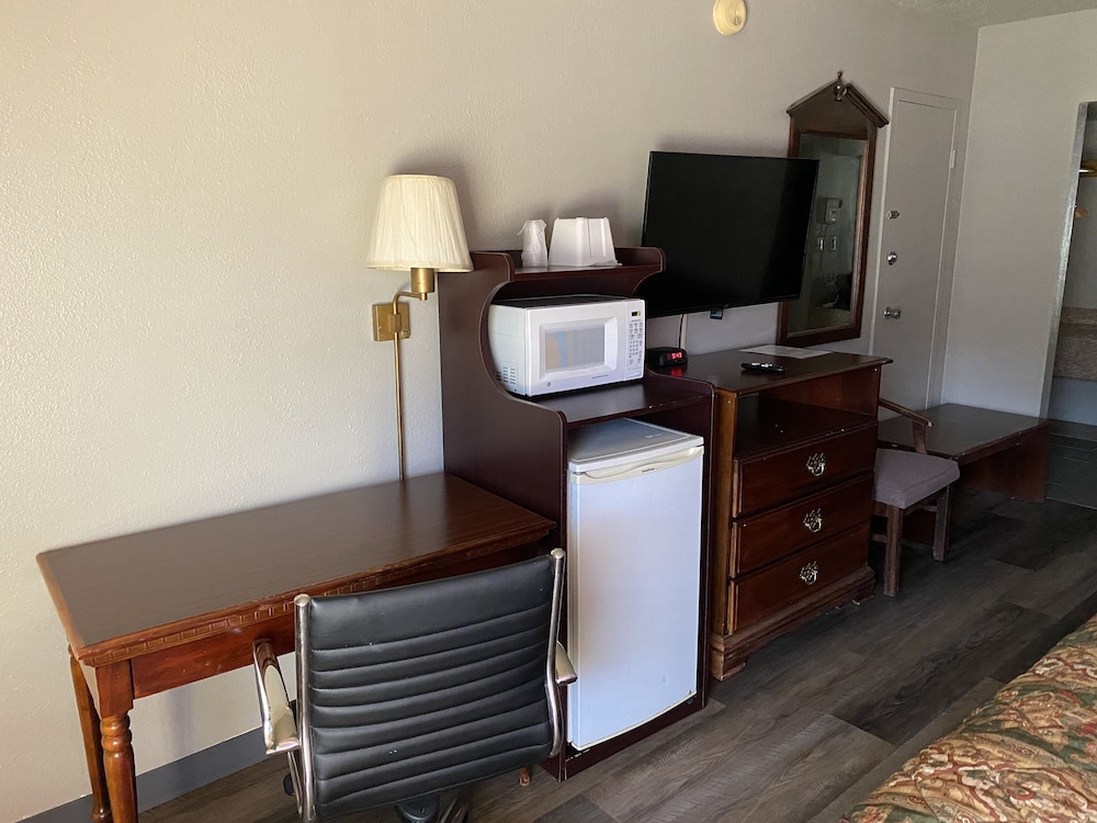 Rogers Inn - photo 5