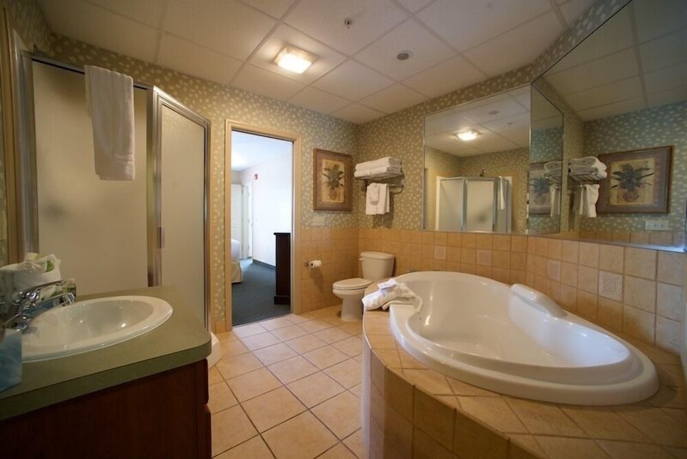 Split Rock Resort - photo 33