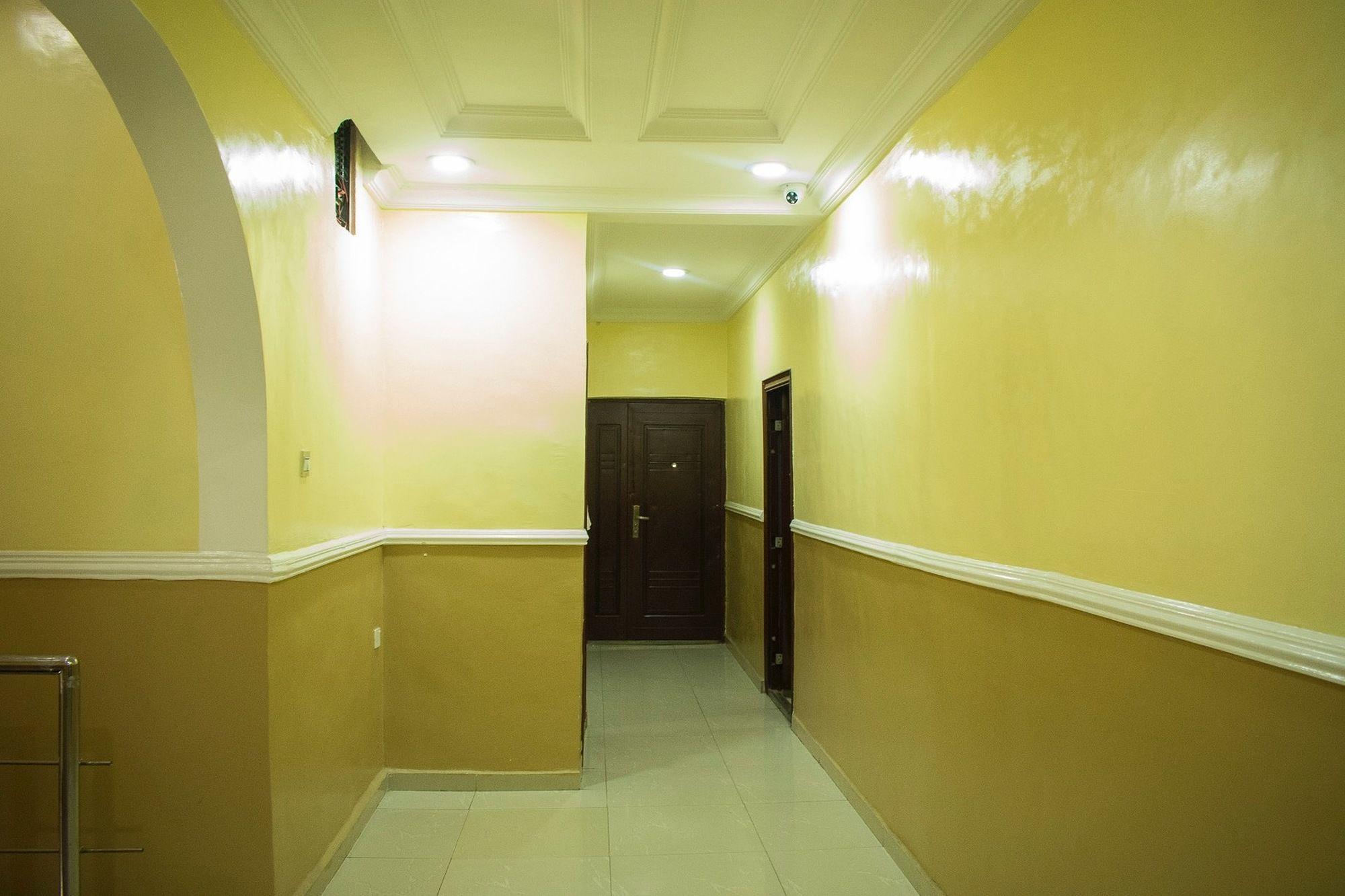 Crestview Hotel & Suites — Lagos — photo 2