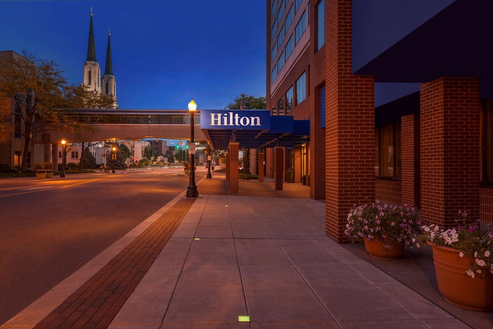 Hilton Fort Wayne at the Grand Wayne Convention Center - photo 45