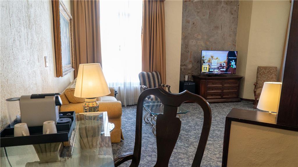 Governor Suite