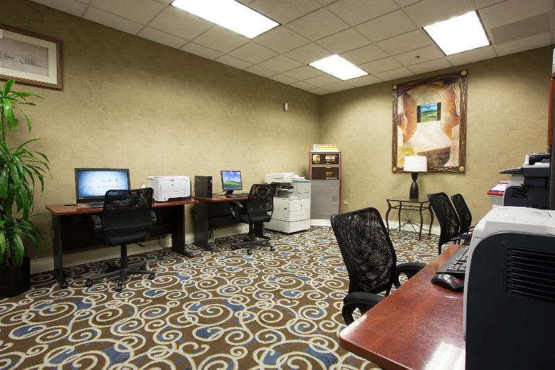 DoubleTree by Hilton Chicago O'Hare Airport Rosemont - photo 139