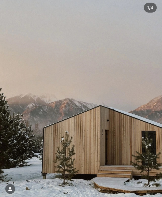 Tunka - carbon neutral hotel in Unknown City