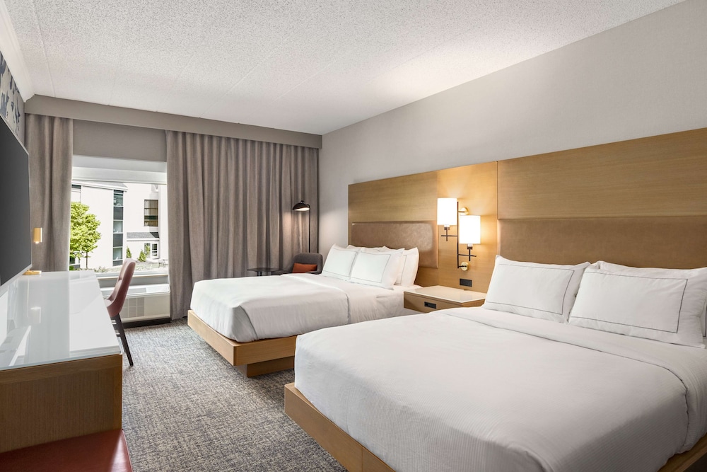Doubletree by Hilton Columbus Dublin - photo 9