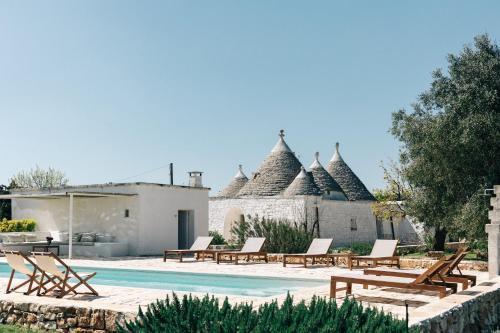 Trullo dei Cinque in Cisternino, Italy