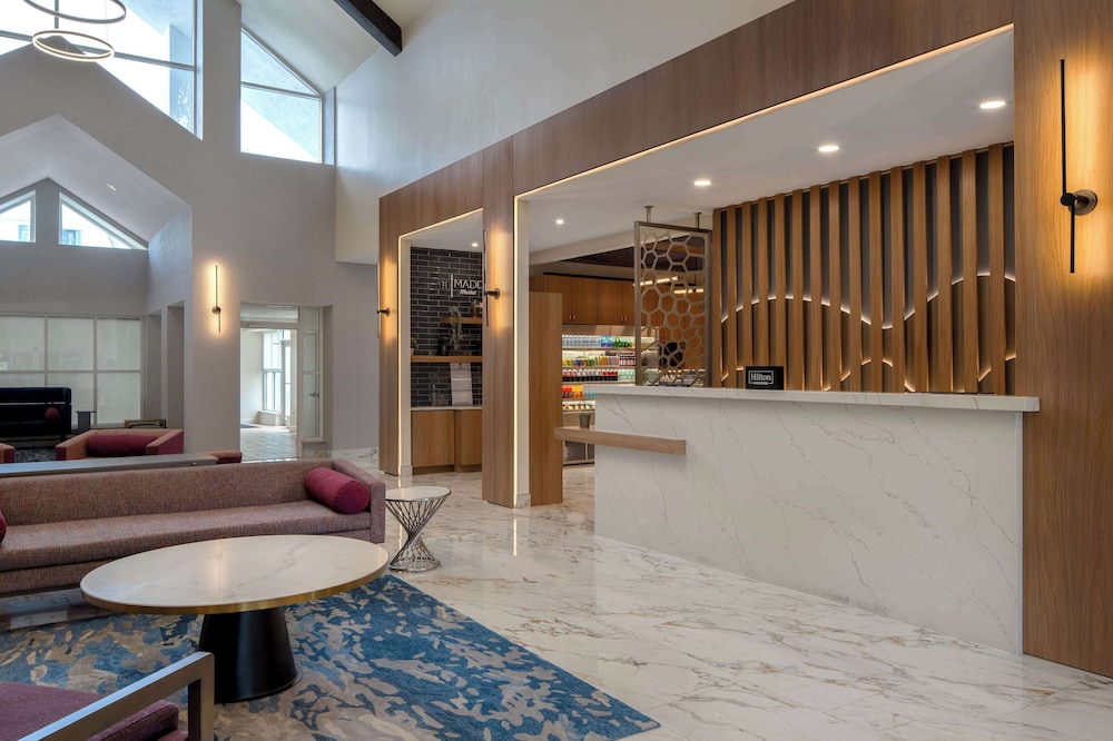 DoubleTree Suites by Hilton Hotel Mt. Laurel - photo 6