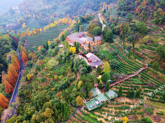 QingYinYueLu featured Inn in Danjiangkou, People's Republic of China