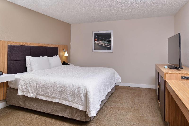 Hampton Inn Greensboro East - photo 66