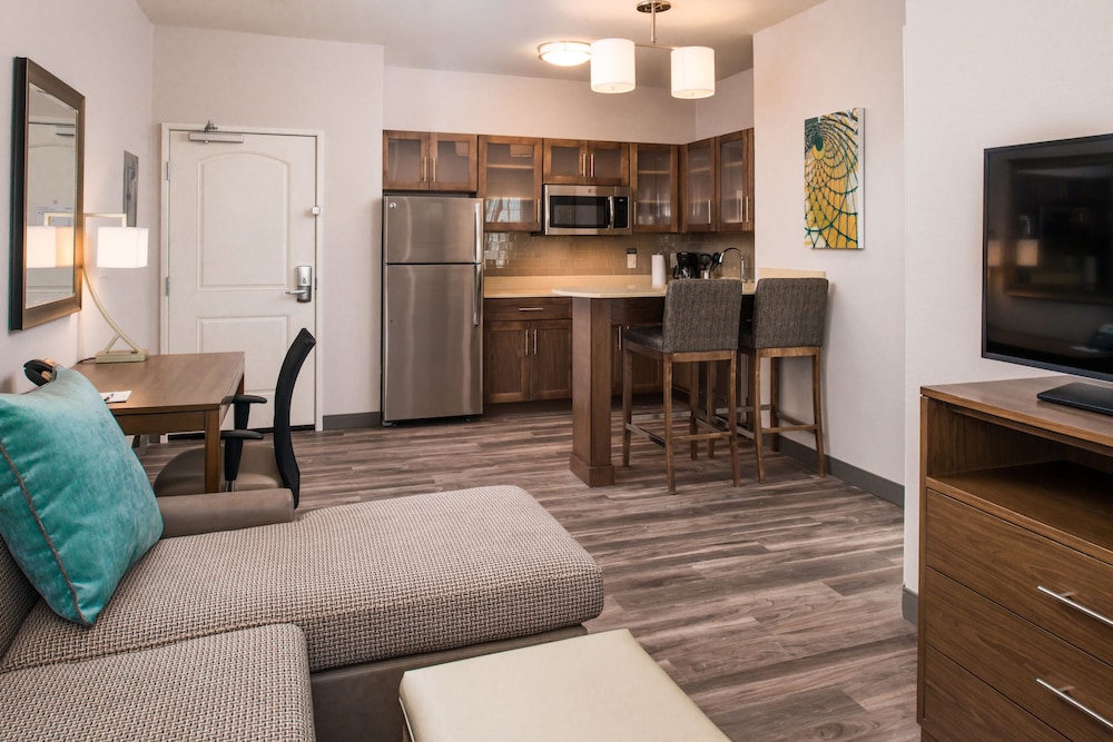 Staybridge Suites Pecos by IHG - photo 11