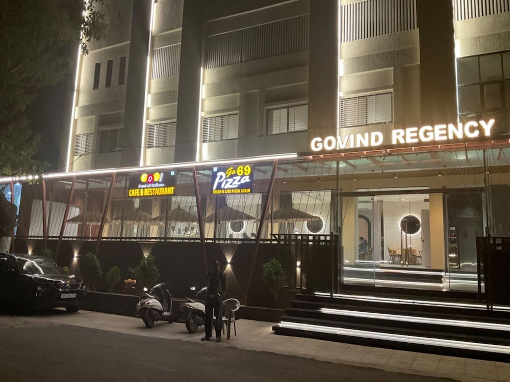 Hotel Govind Regency — Dhulia