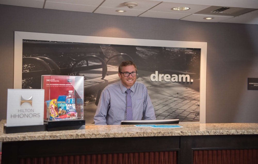 Hampton Inn Doylestown - photo 8