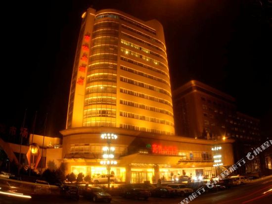 Fujia Hotel - last minute hotel in Benxi