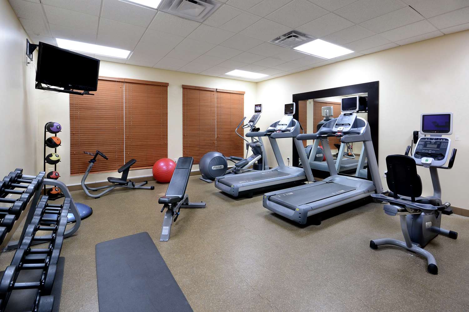 Hilton Garden Inn Greensboro - photo 13