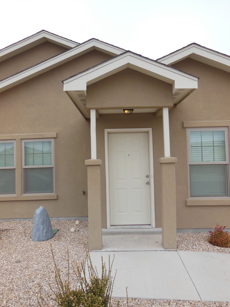 Desert Trails Luxury Suites - photo 21