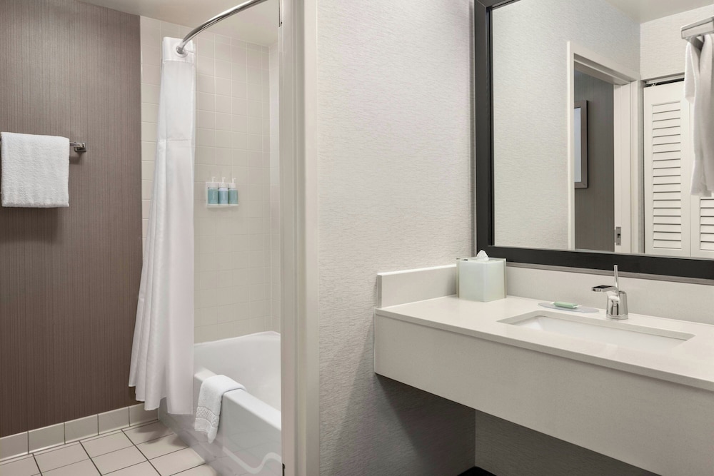 Courtyard by Marriott Bloomington by Mall of America - photo 20