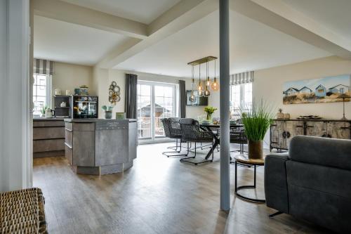 Stjerna Hues - carbon neutral hotel in Unknown City