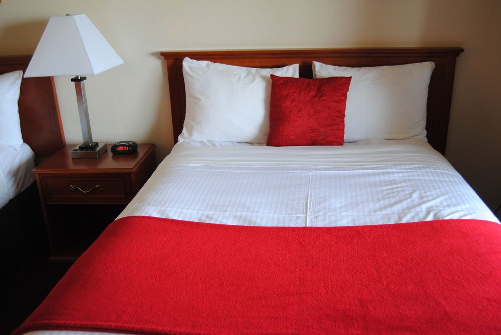 Economy Inn - last minute hotel in Edmonton