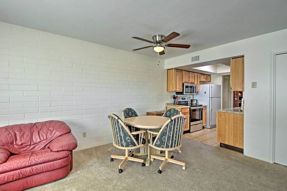 Green Valley Townhome with Patio and Resort Amenities - photo 7