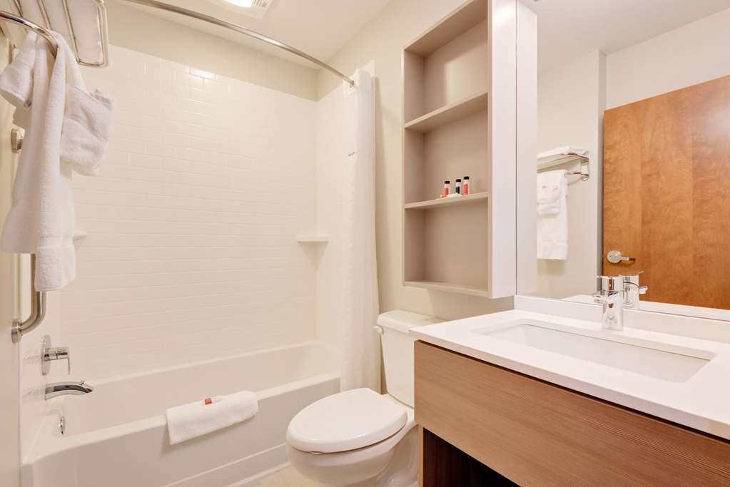 Microtel Inn & Suites by Wyndham Clarion - photo 7