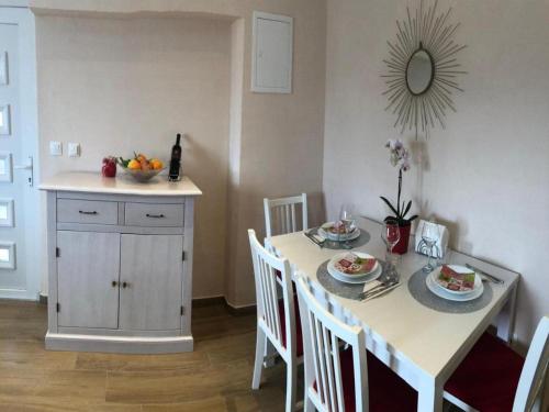 One bedroom apartment with terrace