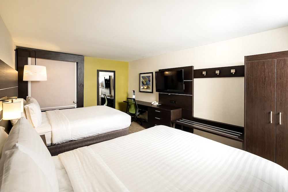 Holiday Inn Express Corydon by IHG - photo 25