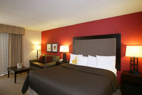 Holiday Inn Olathe Medical Center — Olathe