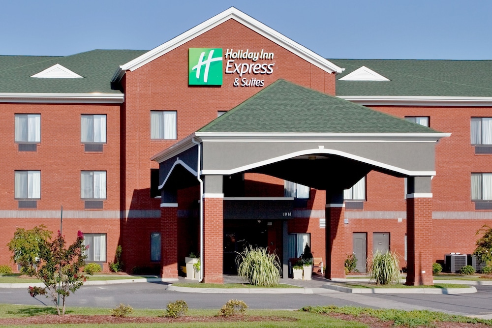 Holiday Inn Express Hotel & Suites Suffolk by IHG — hotel in Suffolk