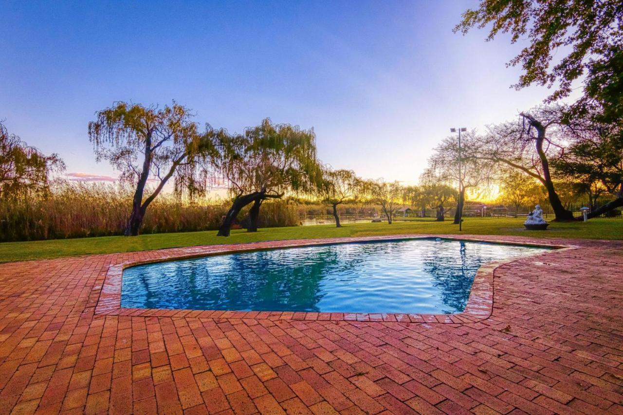 Riverside Rhapsody Vaal River Vanderbijlpark 6 Adults And 4 Children in Vanderbijlpark, South Africa