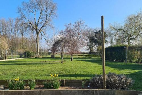 Les Fines Bulles — hotel in Friville-Escarbotin