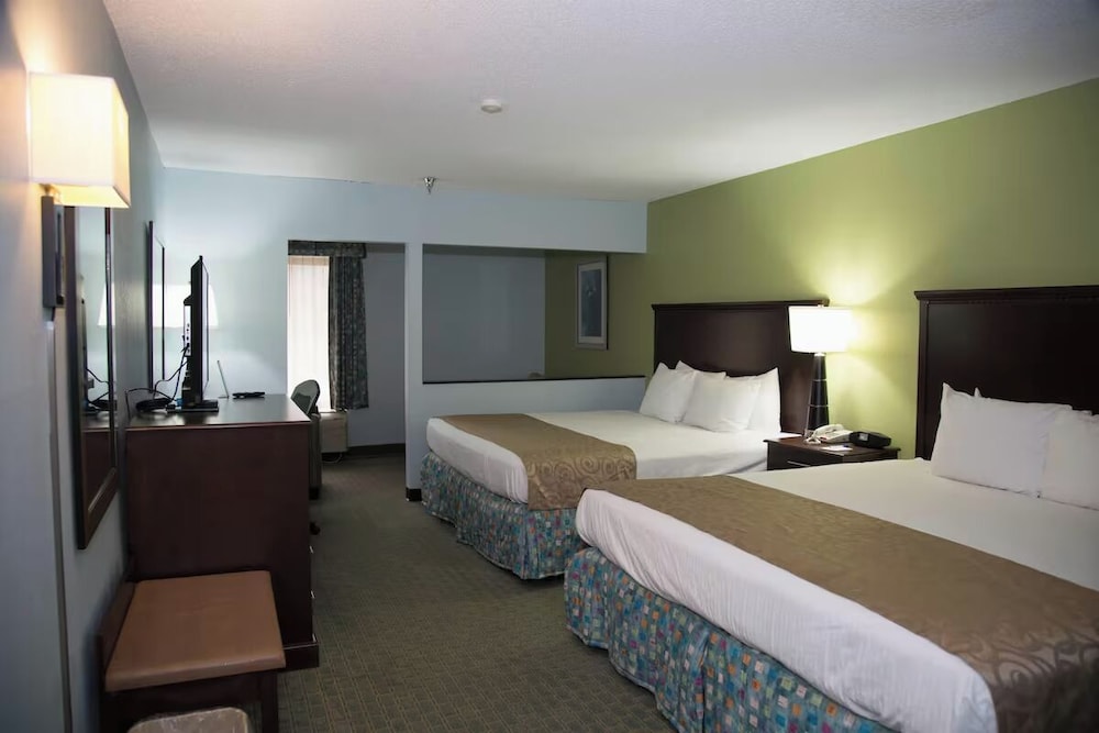 Baymont by Wyndham Fort Walton Beach Mary Esther - photo 4