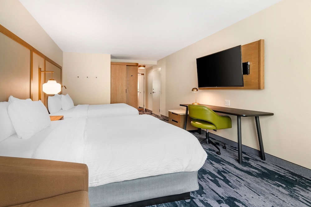 Fairfield by Marriott Inn & Suites North Conway - photo 11