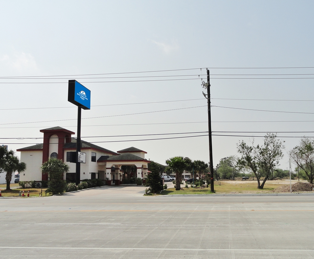 Americas Best Value Inn Brownsville - photo 2