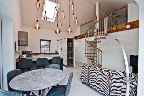 Contemporary 2 bedroom eco home with a twist — 4-Star Luxury Hotel in Middlesbrough, United Kingdom