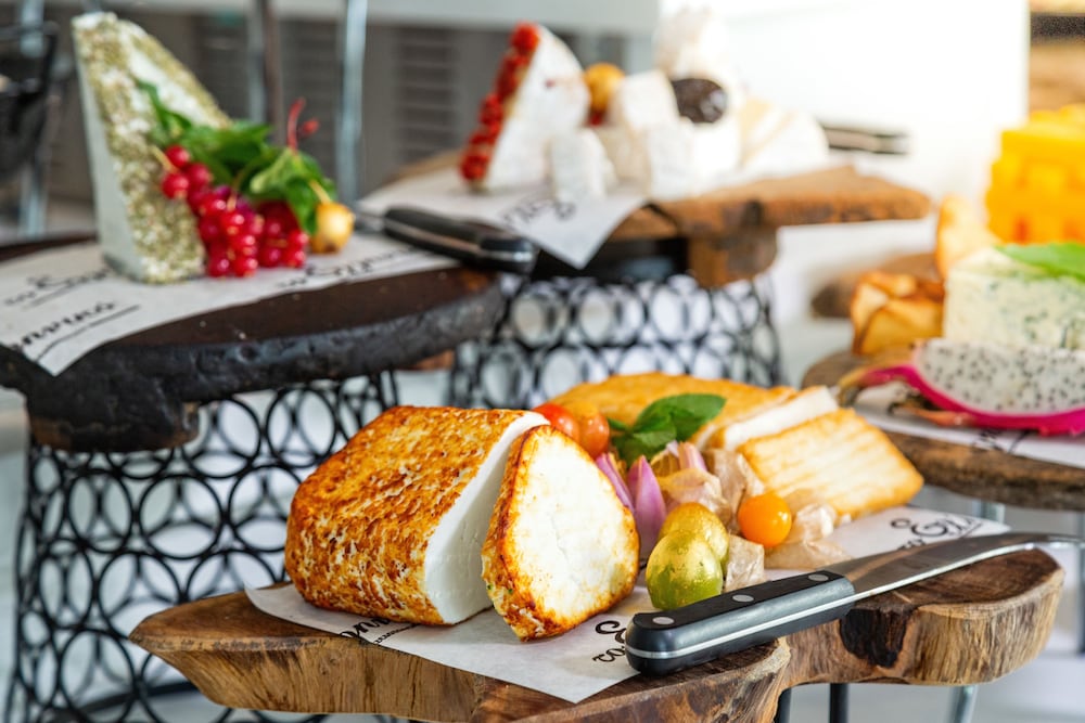 מזון ומשקאות