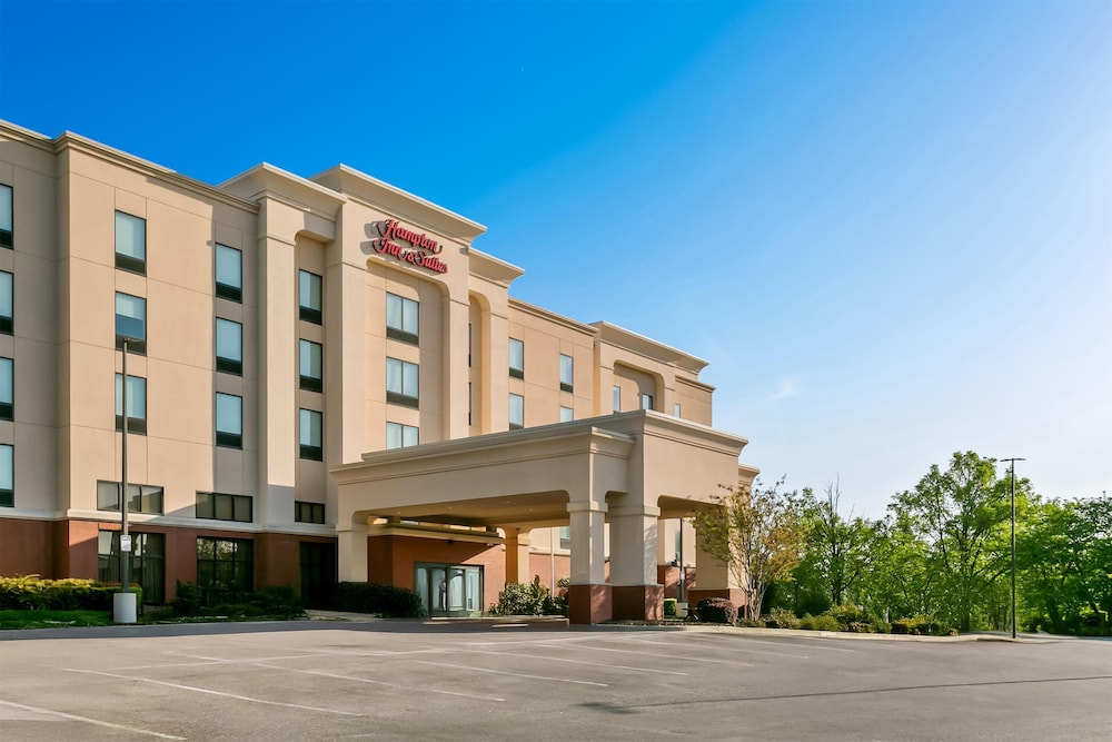Hampton Inn & Suites Baltimore Woodlawn - photo 49