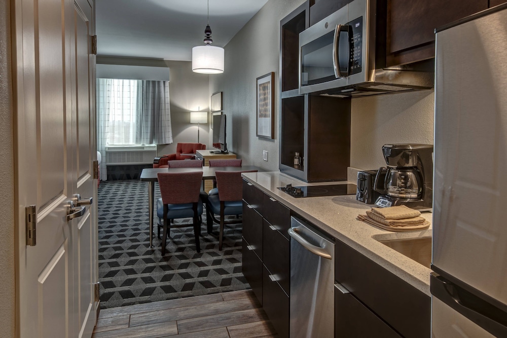 TownePlace Suites by Marriott Hot Springs - photo 13
