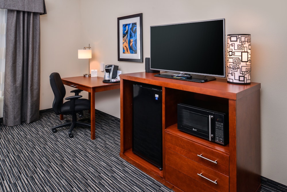 Holiday Inn Express & Suites York by IHG - photo 9