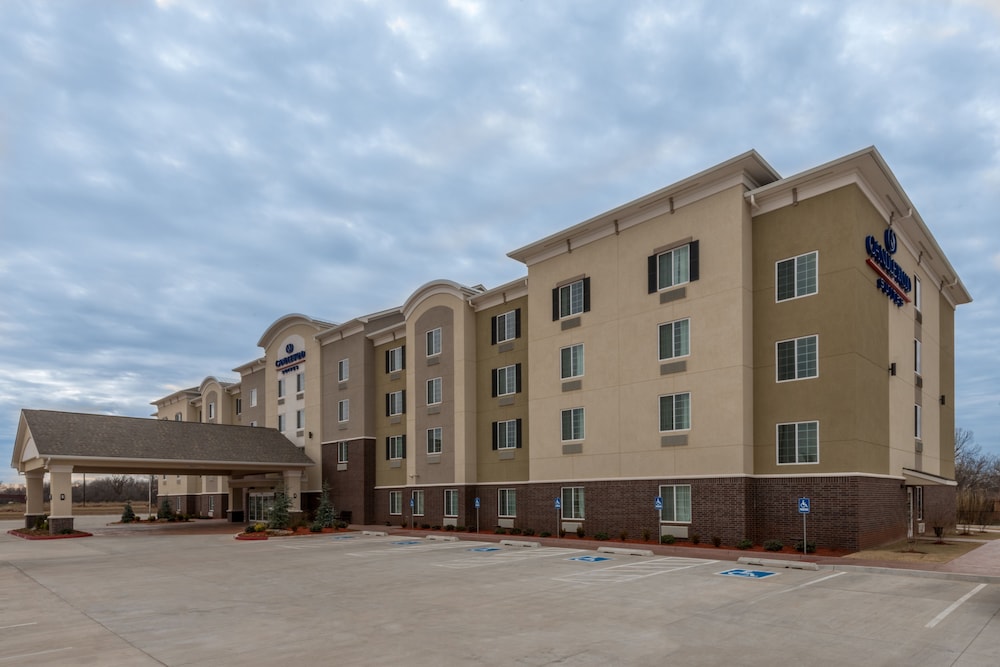 Candlewood Suites Midwest City by IHG - photo 31