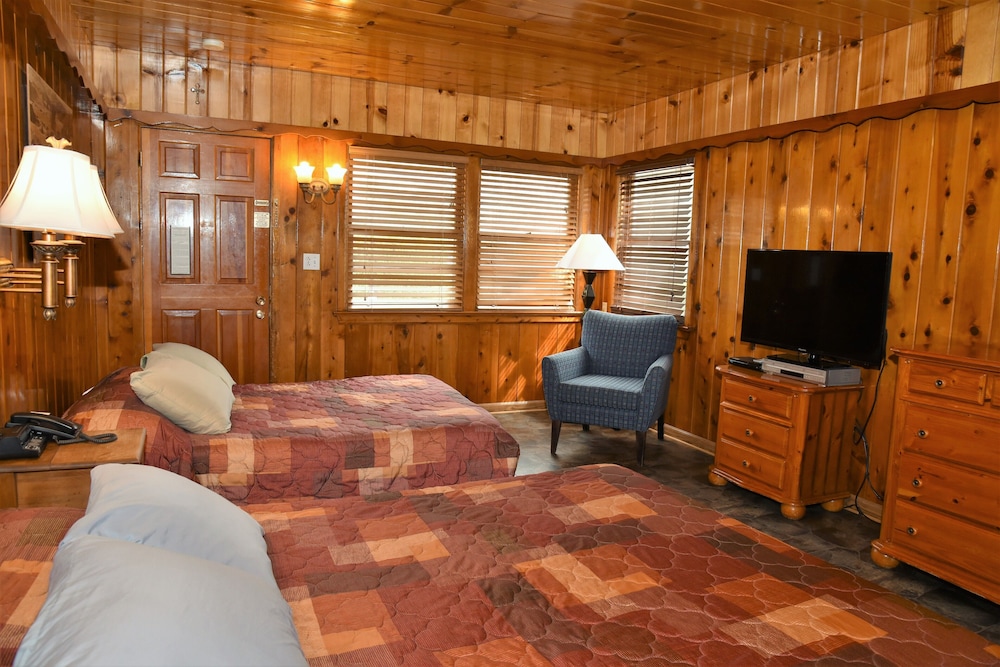 Kern Lodge Kernville - photo 23