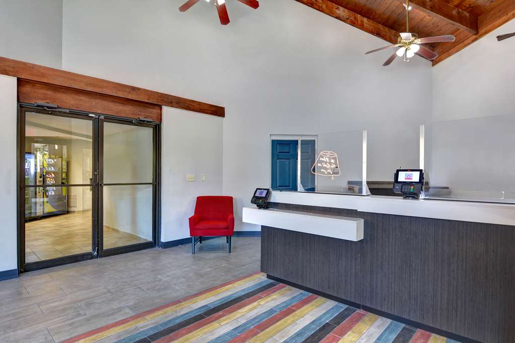 Studio 6 Extended Stay Jacksonville FL Baymeadows - photo 27