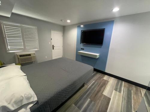 La Palma Motel - photo 10