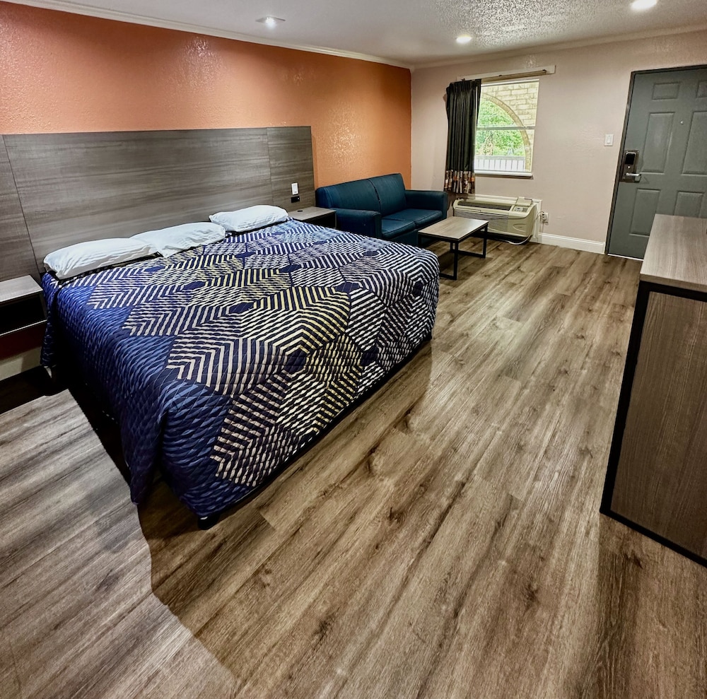 Hotel Houston I 69 & I 610 by OYO - photo 5
