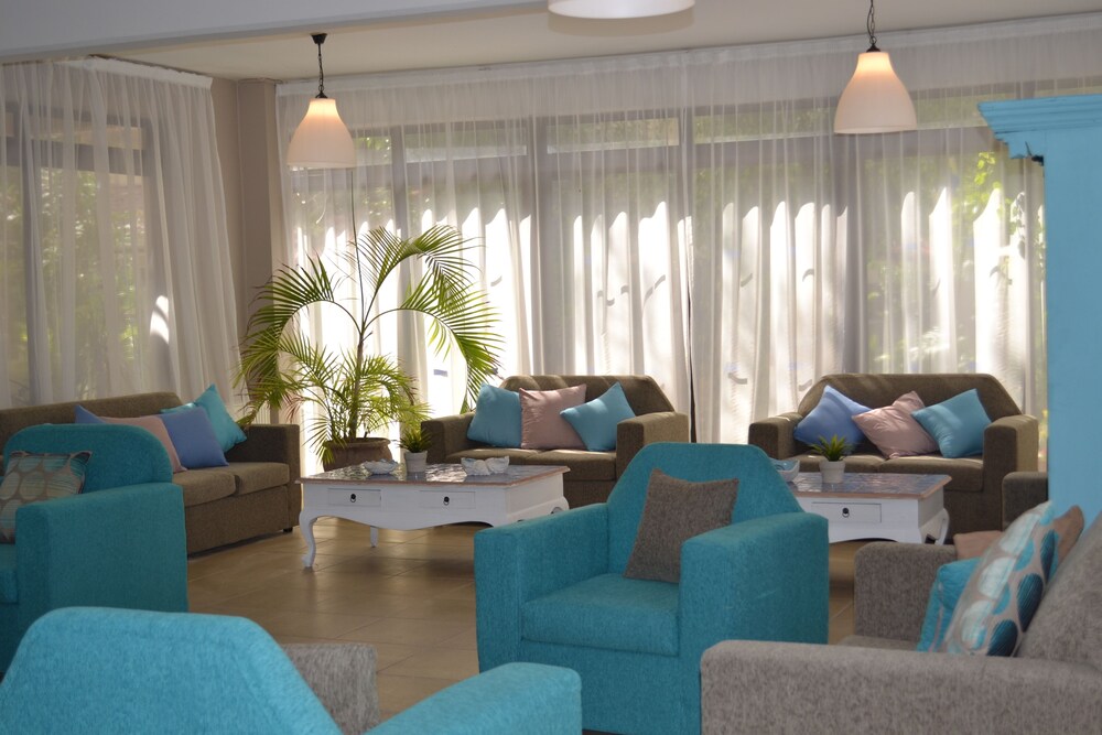 Tasiana Hotel Apartments Complex