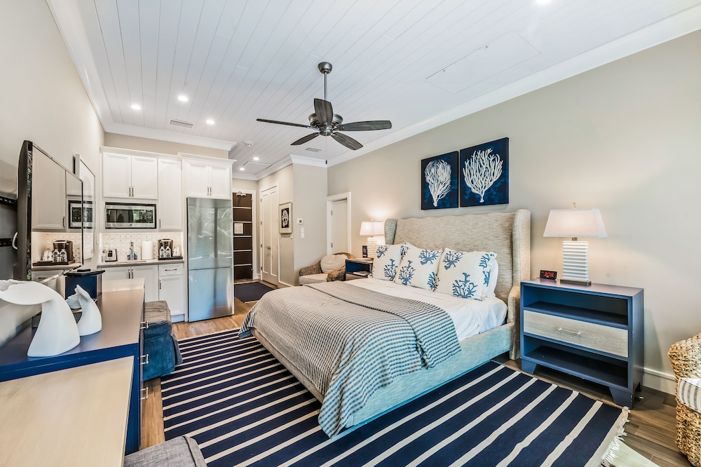 Anna Maria Beach Resort - photo 4