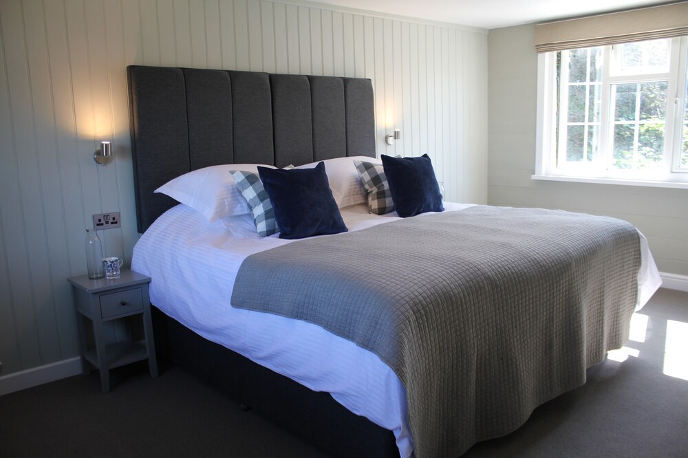 The Five Pilchards Inn - last minute hotel in Helston