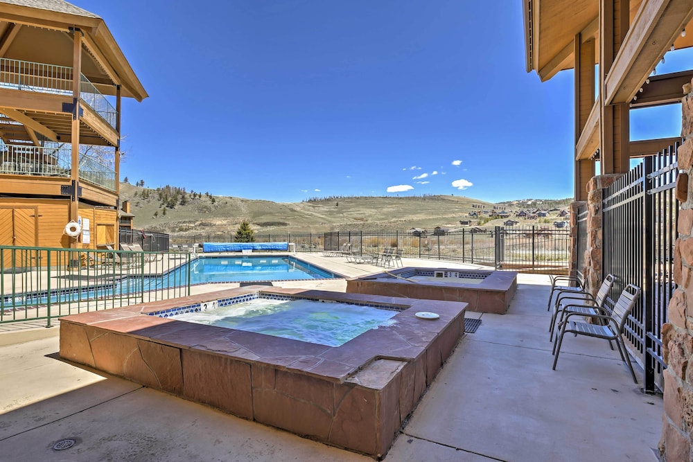 The Inn at Silver Creek Resort Retreat with Balcony - photo 11