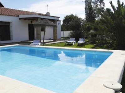 Vivienda Rural Atlántico Sur & Familias in Conil De La Frontera, Spain