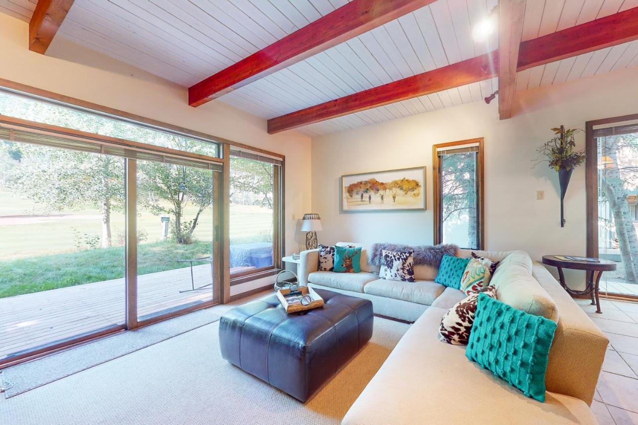 Mountain Vista - last minute hotel in Avon